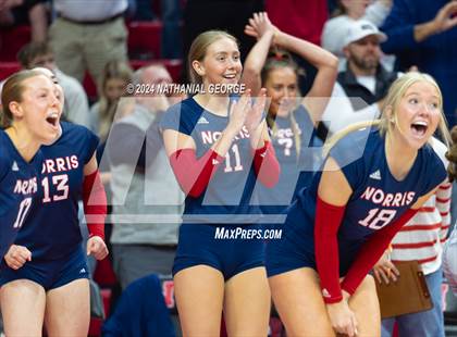 Thumbnail 1 in Norris vs. Skutt Catholic (NSAA Class B Final) photogallery.