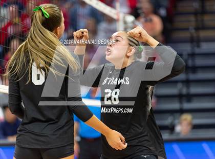 Thumbnail 1 in Norris vs. Skutt Catholic (NSAA Class B Final) photogallery.