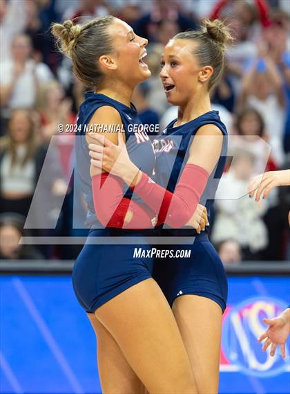 Thumbnail 2 in Norris vs. Skutt Catholic (NSAA Class B Final) photogallery.