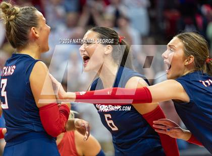 Thumbnail 1 in Norris vs. Skutt Catholic (NSAA Class B Final) photogallery.