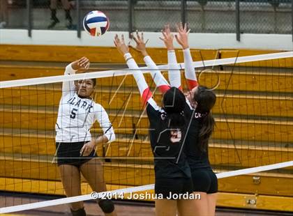 Thumbnail 3 in Clark vs. Churchill photogallery.