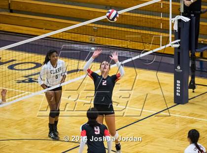 Thumbnail 1 in Clark vs. Churchill photogallery.