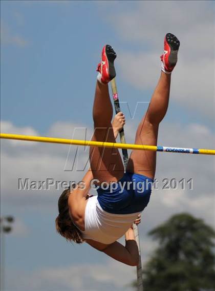 Thumbnail 1 in 44th Arcadia Invitational photogallery.