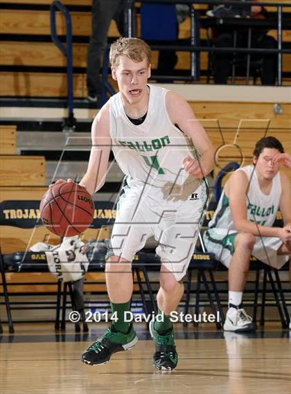 Thumbnail 1 in Pleasant Valley vs. Churchill County (Trojan Toss-Up) photogallery.