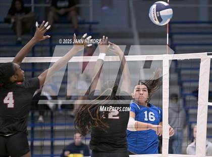 Thumbnail 1 in Cardinal Newman vs North Myrtle Beach (Dorman Tournament of Champions) photogallery.