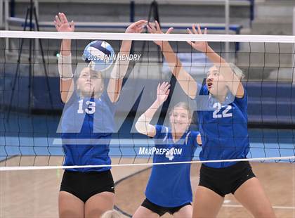 Thumbnail 2 in Cardinal Newman vs North Myrtle Beach (Dorman Tournament of Champions) photogallery.