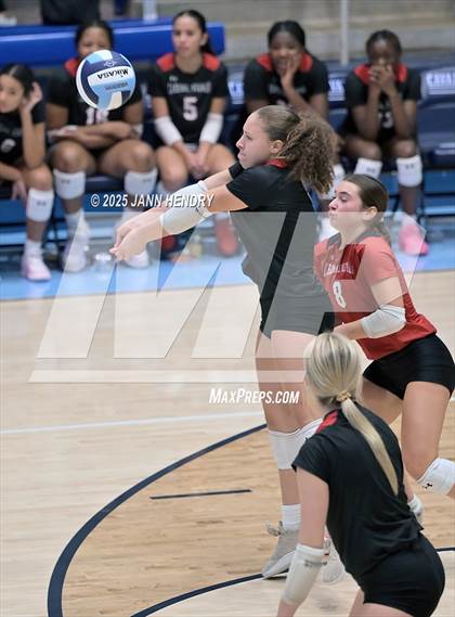 Thumbnail 2 in Cardinal Newman vs North Myrtle Beach (Dorman Tournament of Champions) photogallery.