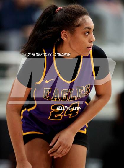 Thumbnail 1 in Richardson vs Flower Mound (UIL 6A Area Playoffs Division1) photogallery.