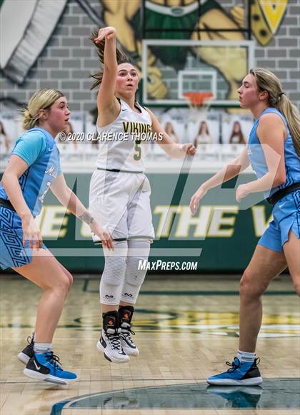 Thumbnail 3 in Loudoun Valley vs Millbrook (VHSL Region 4C Championship) photogallery.