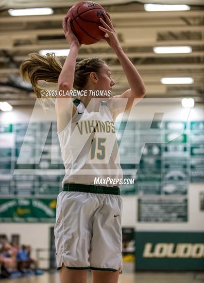 Thumbnail 3 in Loudoun Valley vs Millbrook (VHSL Region 4C Championship) photogallery.