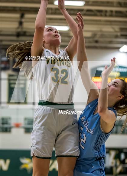 Thumbnail 1 in Loudoun Valley vs Millbrook (VHSL Region 4C Championship) photogallery.