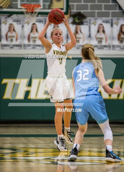 Thumbnail 2 in Loudoun Valley vs Millbrook (VHSL Region 4C Championship) photogallery.