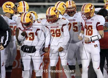 Thumbnail 3 in Bellarmine College Prep vs. Mission Viejo (CIF State Division 1-AA Final) photogallery.