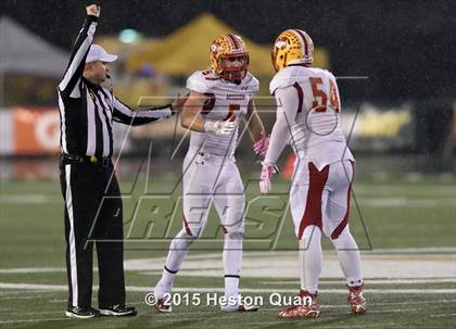 Thumbnail 1 in Bellarmine College Prep vs. Mission Viejo (CIF State Division 1-AA Final) photogallery.