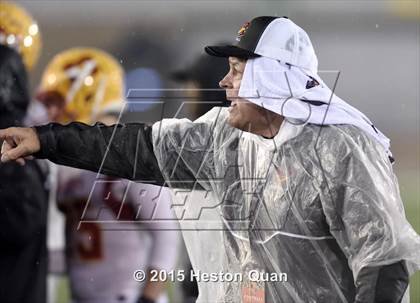 Thumbnail 3 in Bellarmine College Prep vs. Mission Viejo (CIF State Division 1-AA Final) photogallery.