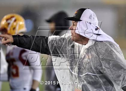 Thumbnail 2 in Bellarmine College Prep vs. Mission Viejo (CIF State Division 1-AA Final) photogallery.