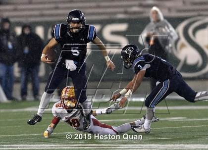 Thumbnail 1 in Bellarmine College Prep vs. Mission Viejo (CIF State Division 1-AA Final) photogallery.