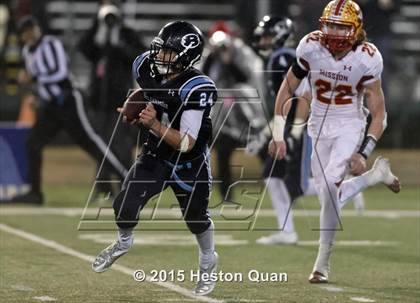 Thumbnail 3 in Bellarmine College Prep vs. Mission Viejo (CIF State Division 1-AA Final) photogallery.