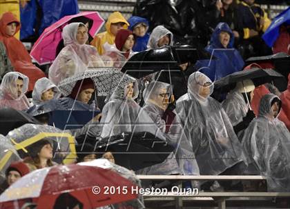 Thumbnail 2 in Bellarmine College Prep vs. Mission Viejo (CIF State Division 1-AA Final) photogallery.