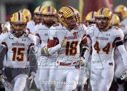 Thumbnail 2 in Bellarmine College Prep vs. Mission Viejo (CIF State Division 1-AA Final) photogallery.