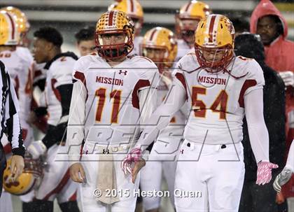 Thumbnail 3 in Bellarmine College Prep vs. Mission Viejo (CIF State Division 1-AA Final) photogallery.