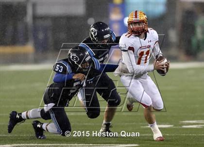 Thumbnail 3 in Bellarmine College Prep vs. Mission Viejo (CIF State Division 1-AA Final) photogallery.