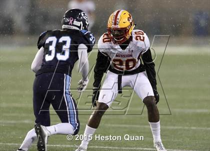Thumbnail 2 in Bellarmine College Prep vs. Mission Viejo (CIF State Division 1-AA Final) photogallery.