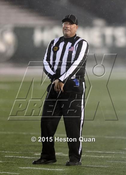 Thumbnail 1 in Bellarmine College Prep vs. Mission Viejo (CIF State Division 1-AA Final) photogallery.