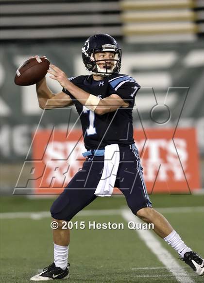 Thumbnail 3 in Bellarmine College Prep vs. Mission Viejo (CIF State Division 1-AA Final) photogallery.