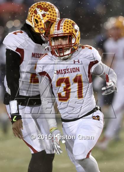 Thumbnail 2 in Bellarmine College Prep vs. Mission Viejo (CIF State Division 1-AA Final) photogallery.
