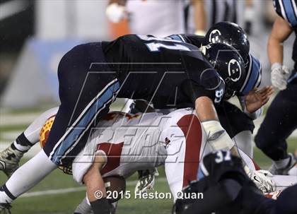 Thumbnail 2 in Bellarmine College Prep vs. Mission Viejo (CIF State Division 1-AA Final) photogallery.