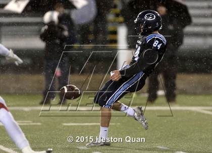 Thumbnail 3 in Bellarmine College Prep vs. Mission Viejo (CIF State Division 1-AA Final) photogallery.