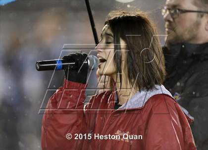 Thumbnail 2 in Bellarmine College Prep vs. Mission Viejo (CIF State Division 1-AA Final) photogallery.