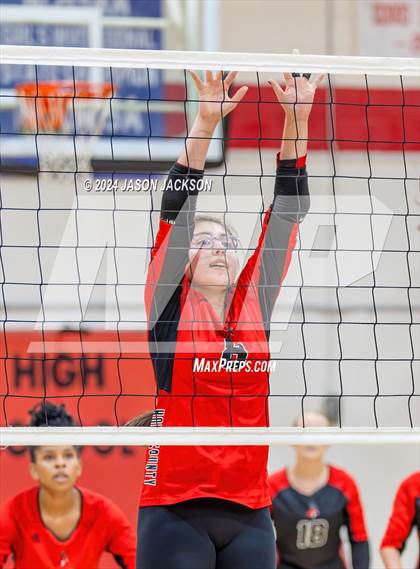 Thumbnail 2 in St. Pauls @ Hoke County photogallery.
