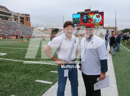 Thumbnail 1 in The Woodlands vs. Allen (UIL 6A Division 1 Semifinal) photogallery.