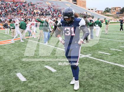 Thumbnail 2 in The Woodlands vs. Allen (UIL 6A Division 1 Semifinal) photogallery.