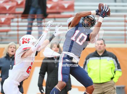 Thumbnail 3 in The Woodlands vs. Allen (UIL 6A Division 1 Semifinal) photogallery.