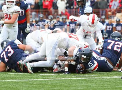 Thumbnail 3 in The Woodlands vs. Allen (UIL 6A Division 1 Semifinal) photogallery.