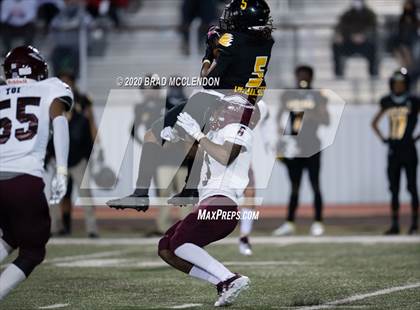 Thumbnail 1 in Rowlett vs Garland photogallery.