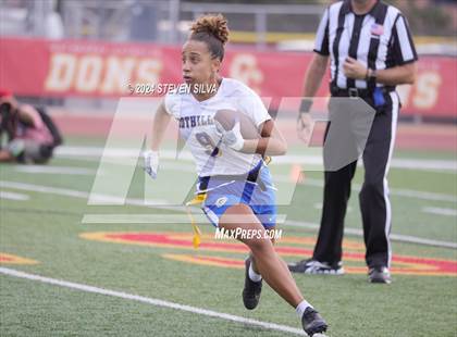 Thumbnail 2 in Grossmont vs. Cathedral Catholic (Honor Bowl) photogallery.
