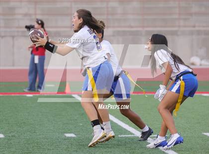 Thumbnail 1 in Grossmont vs. Cathedral Catholic (Honor Bowl) photogallery.