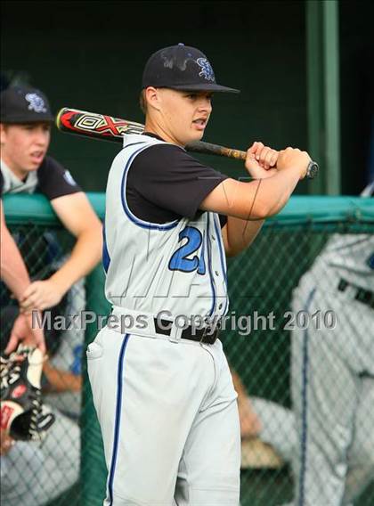 Thumbnail 2 in Maypearl vs Sunnyvale (Texas 2A Region ll Playoffs) photogallery.