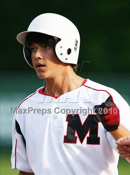 Thumbnail 1 in Maypearl vs Sunnyvale (Texas 2A Region ll Playoffs) photogallery.