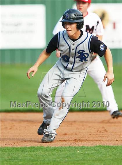 Thumbnail 3 in Maypearl vs Sunnyvale (Texas 2A Region ll Playoffs) photogallery.