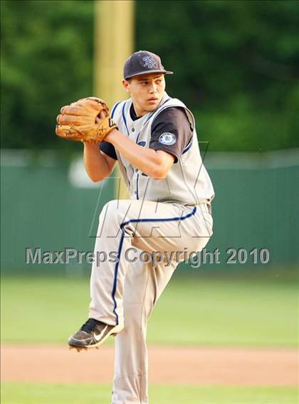 Thumbnail 2 in Maypearl vs Sunnyvale (Texas 2A Region ll Playoffs) photogallery.