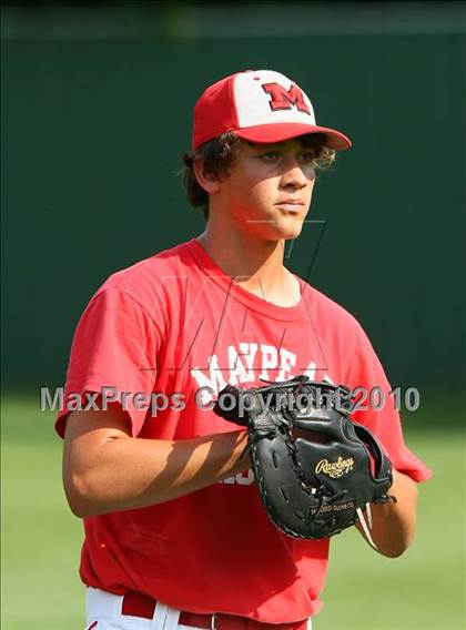 Thumbnail 2 in Maypearl vs Sunnyvale (Texas 2A Region ll Playoffs) photogallery.