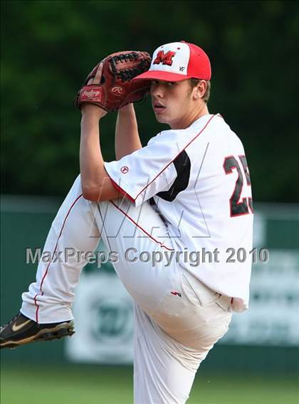 Thumbnail 3 in Maypearl vs Sunnyvale (Texas 2A Region ll Playoffs) photogallery.