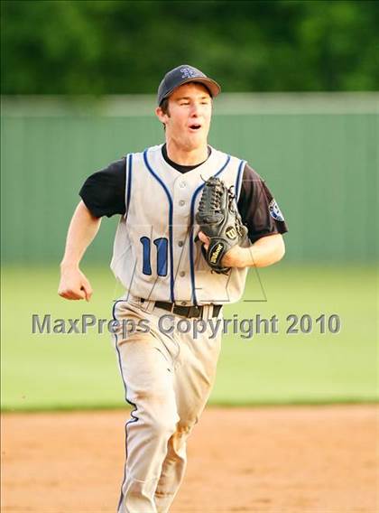 Thumbnail 1 in Maypearl vs Sunnyvale (Texas 2A Region ll Playoffs) photogallery.