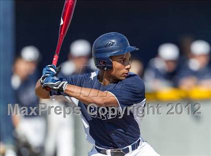 Thumbnail 3 in Oswego East vs. Streamwood photogallery.