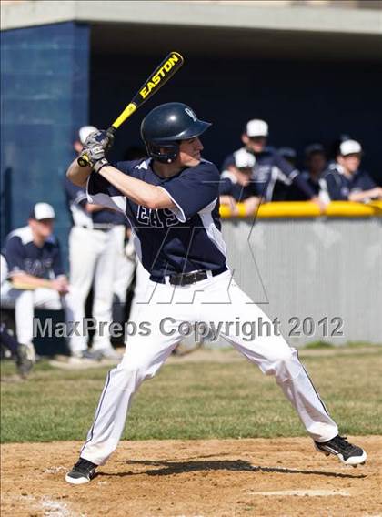 Thumbnail 2 in Oswego East vs. Streamwood photogallery.